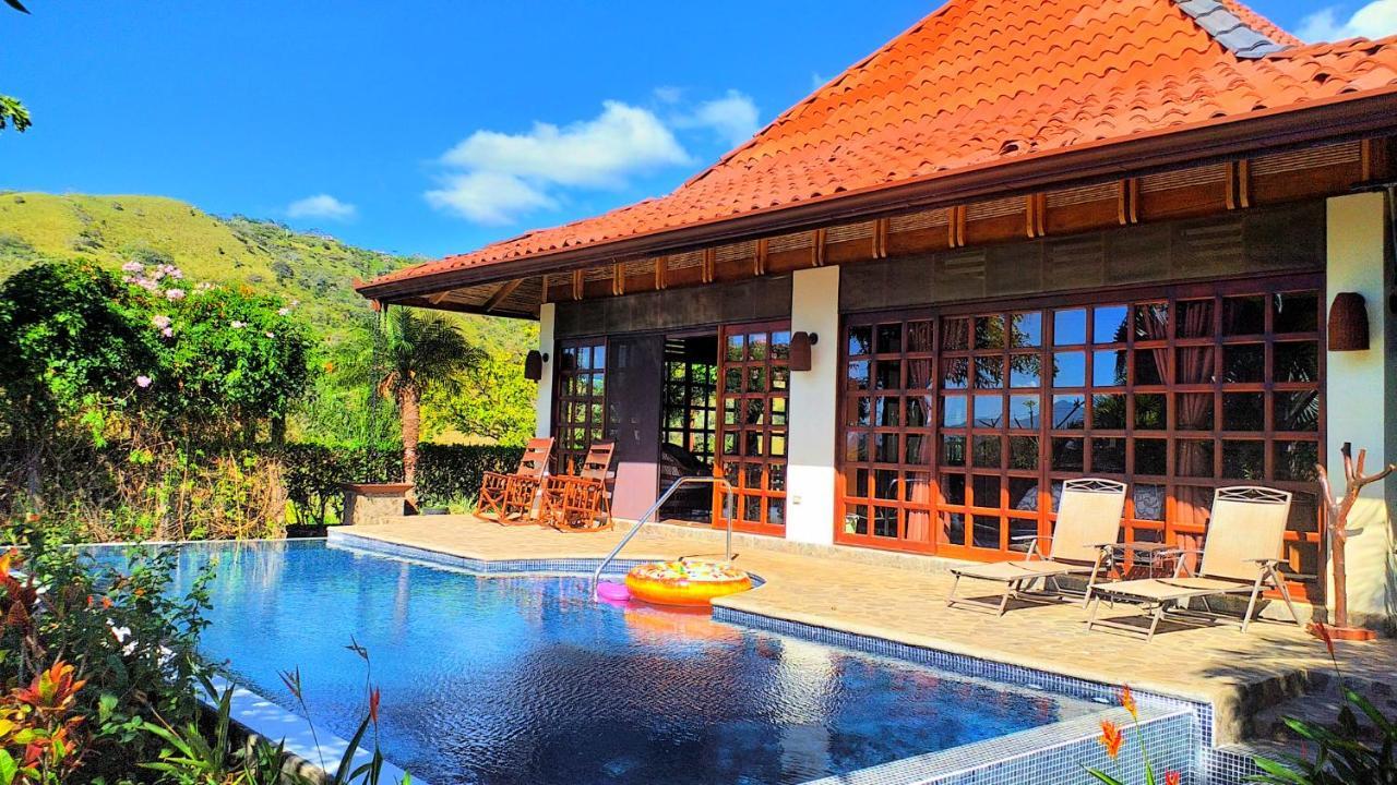 Tropical Balinese Villa Atenas Escobal Luaran gambar