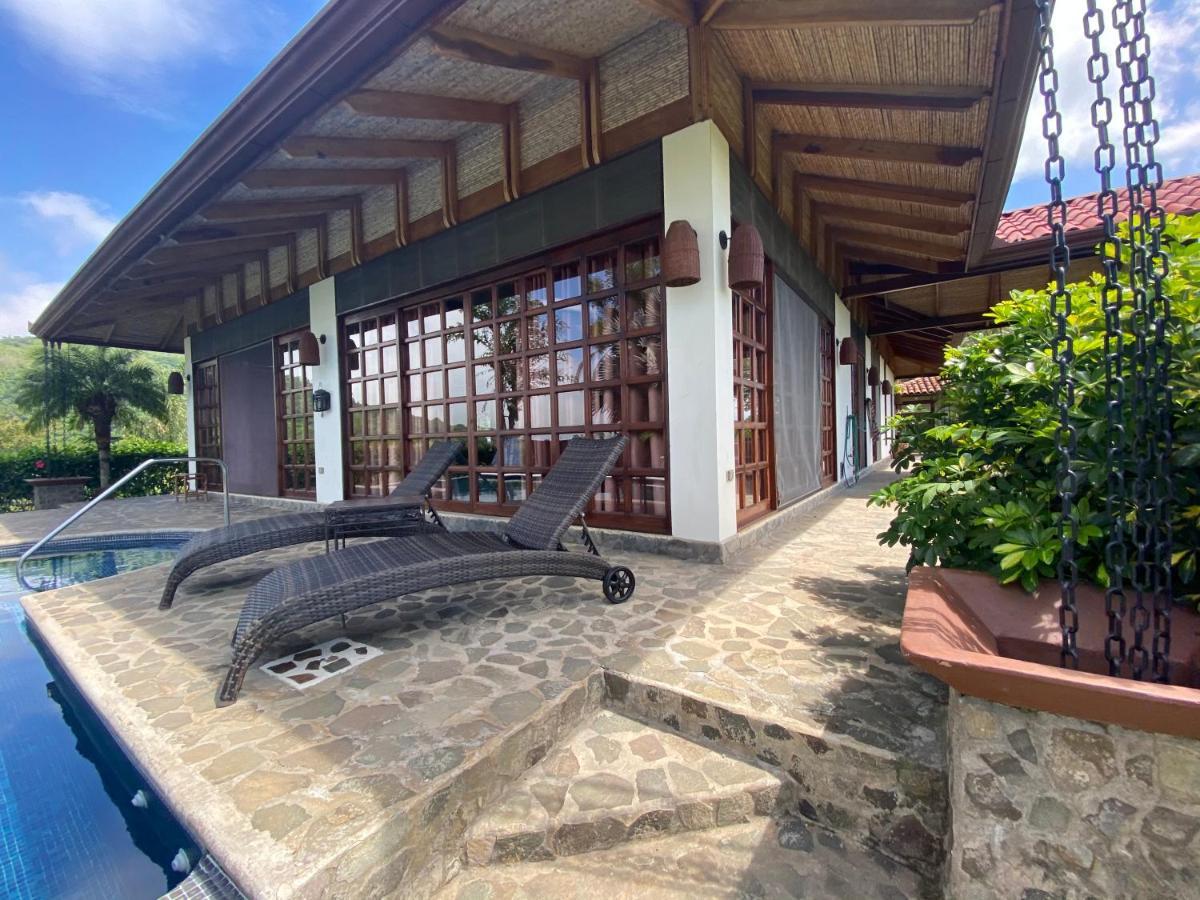 Tropical Balinese Villa Atenas Escobal Luaran gambar